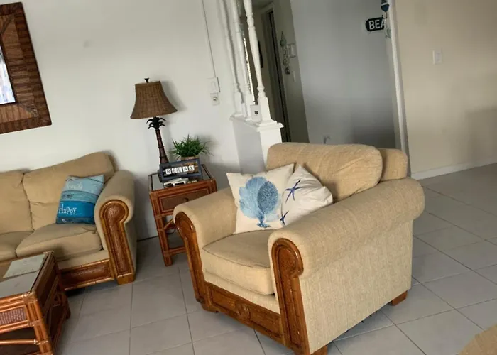 Sea Club #37 Apartment